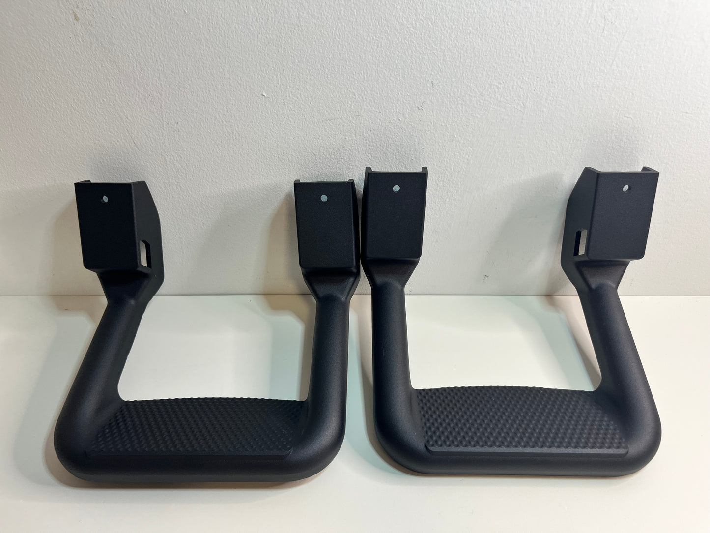 Black Truck Side Steps Running Boards Set – Pair with Mounting Brackets for Pickup Trucks & SUVs