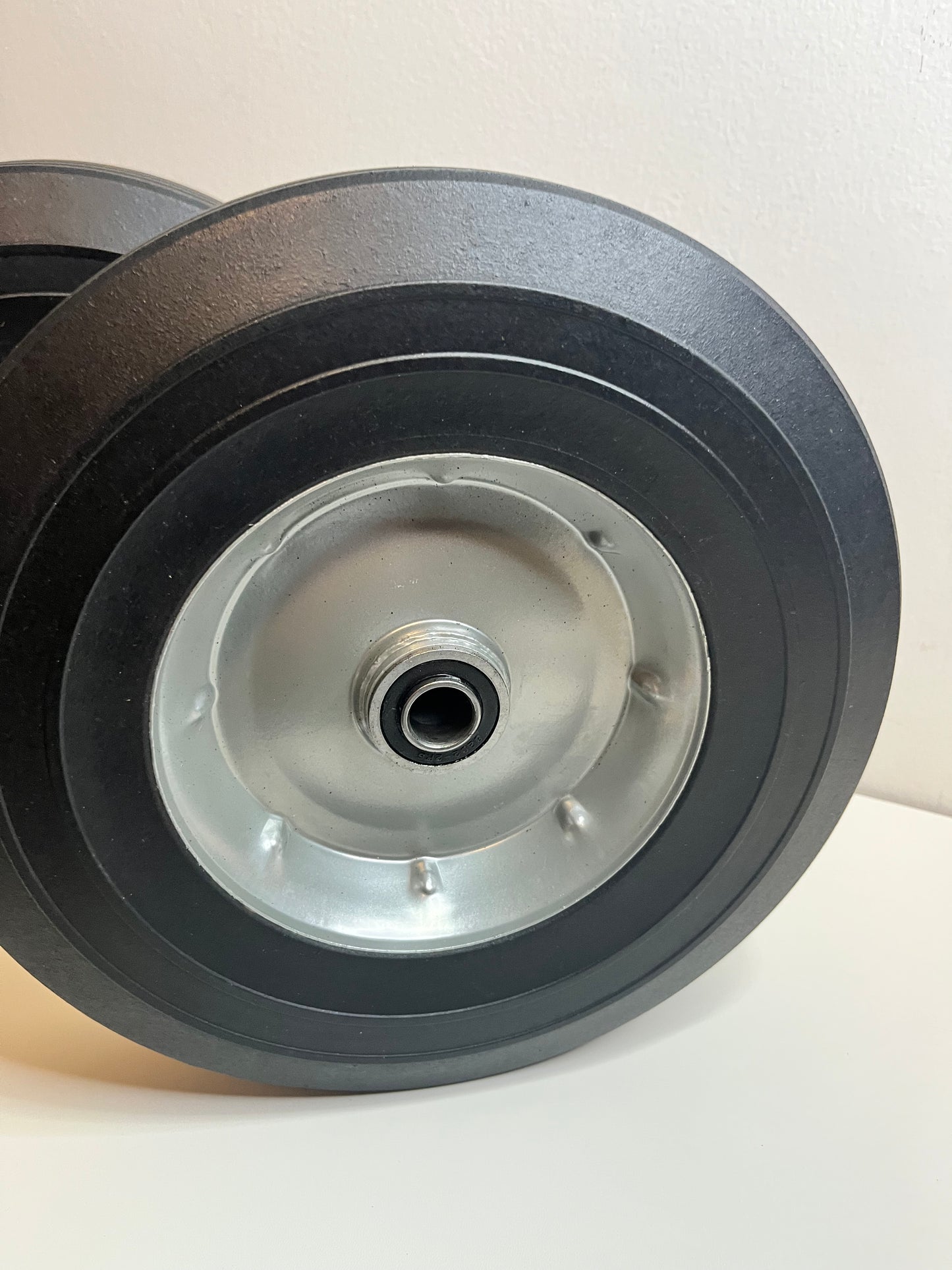 10" Flat Free Solid Rubber Replacement Tires for Hand Trucks & Wheelbarrows – 5/8" Axle